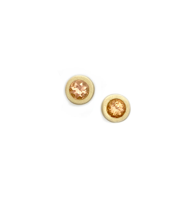 Perfect Stud Earrings with Precious Topaz in 18K Green Gold