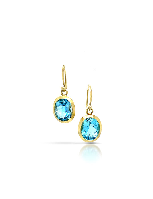 Amphora Earrings with Blue Topaz in 14K Green Gold